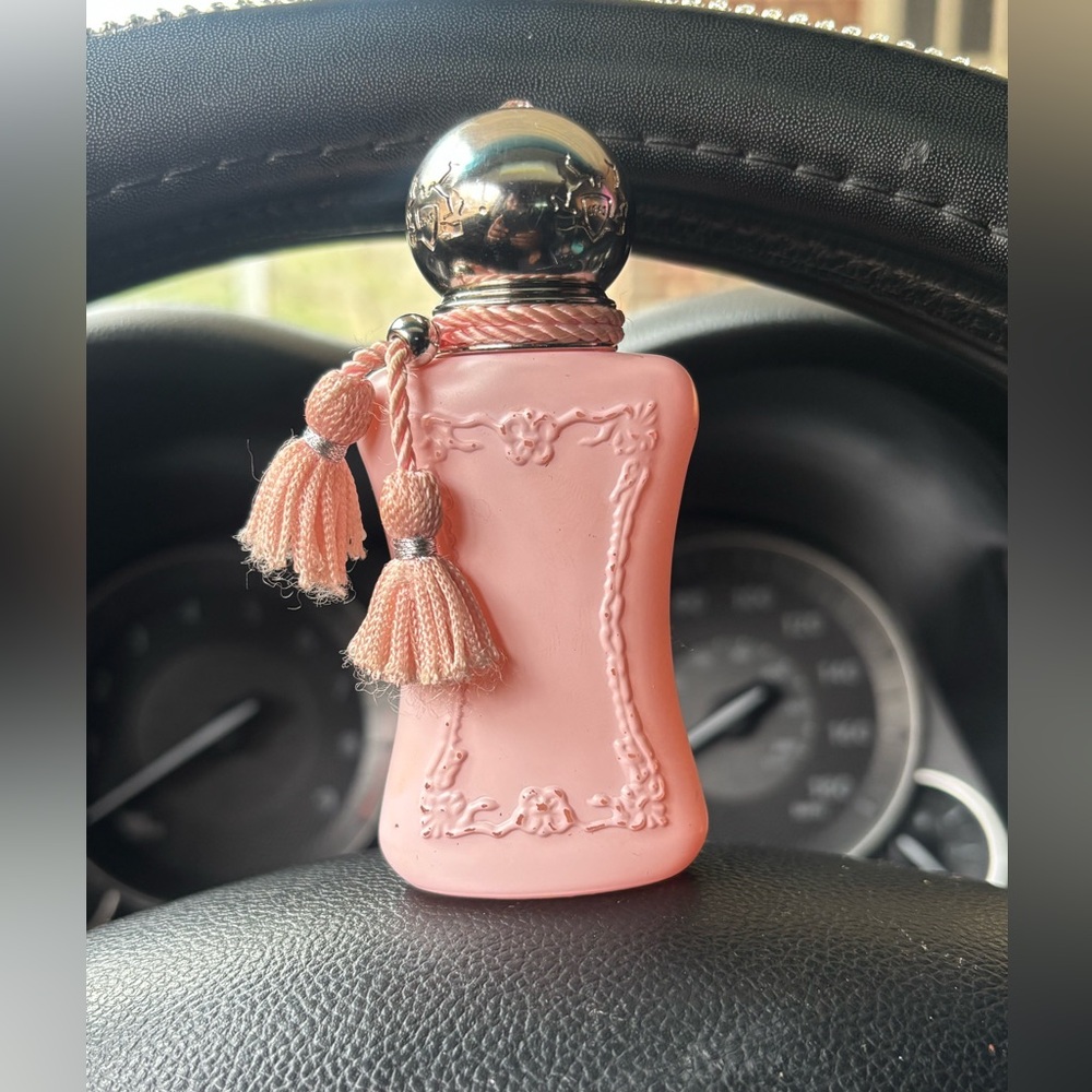 Delina bottle 45 percent remaining